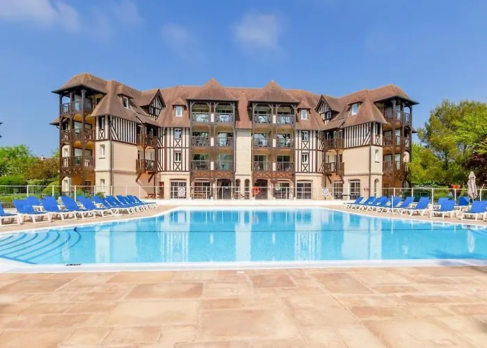 2 Piscine Chez Rox - Du Golf Apartmán *